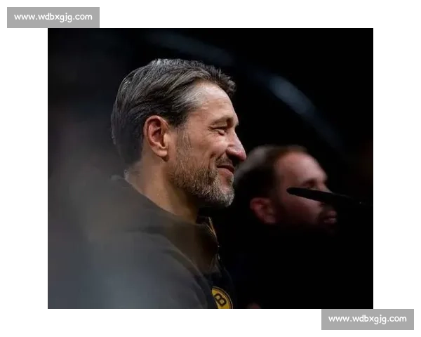 科瓦奇:多特蒙德上演 心理战,全员为位置拼尽全力 科瓦奇:多特蒙德上演 心理战,全员为位置拼尽全力