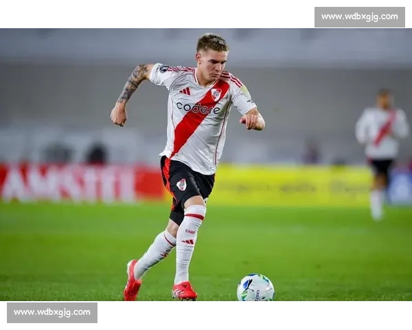 18 岁生日礼物!皇马 4500 万欧签河床天才 马斯坦托诺周四伯纳乌首秀 18 岁生日礼物!皇马 4500 万欧签河床天才 马斯坦托诺周四伯纳乌首秀