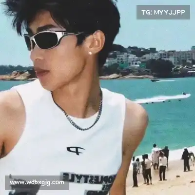 庞眉
